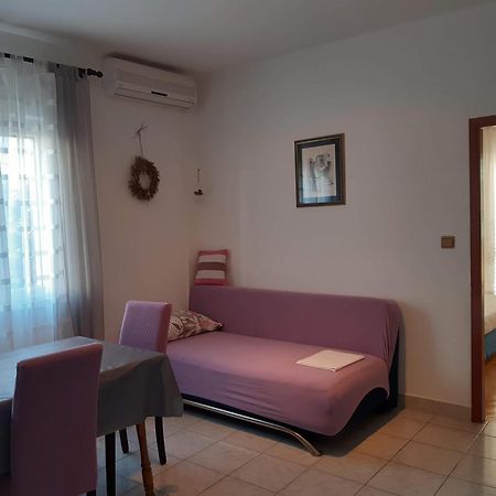 Apartments Nera Тисно Экстерьер фото