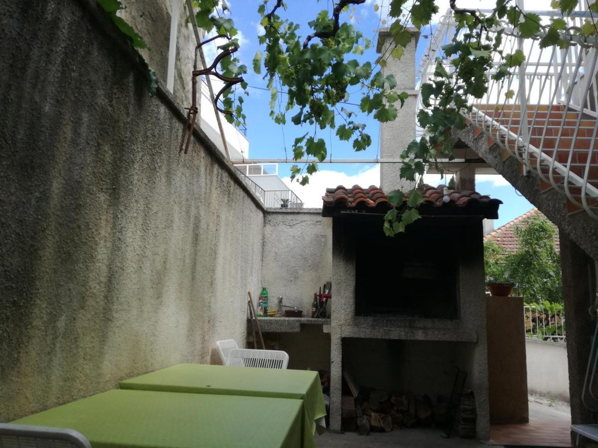 Apartments Nera Тисно Экстерьер фото