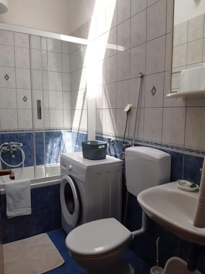 Apartments Nera Тисно Экстерьер фото